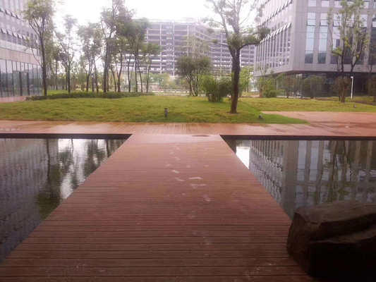 Water Retardant Hollow Composite Decking For Outdoor Projects