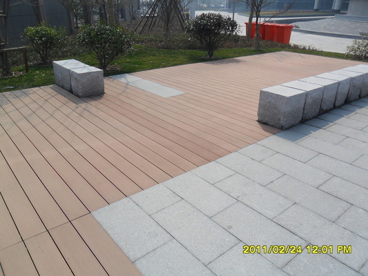 Anti Corrosion WPC Teak Deck Hollow WPC Decking Abrasion Proof