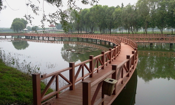 Customised Decorative WPC Gate Panel Wood Plastic Composite Fence Mothproof