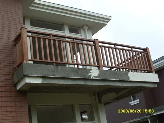 Water Resisting WPC Composite Fencing WPC Panel For Gate Customizable