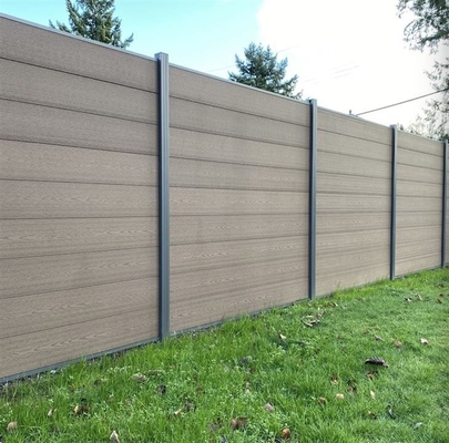Modern Eco Friendly WPC Composite Fence WPC Garden Fence Extrusion Moulding